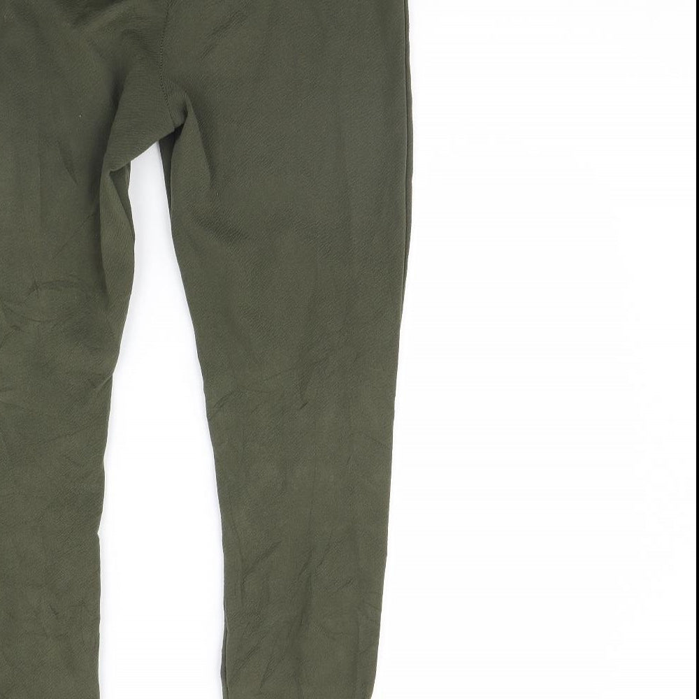 Preworn Womens Green   Capri Leggings Size M L28 in