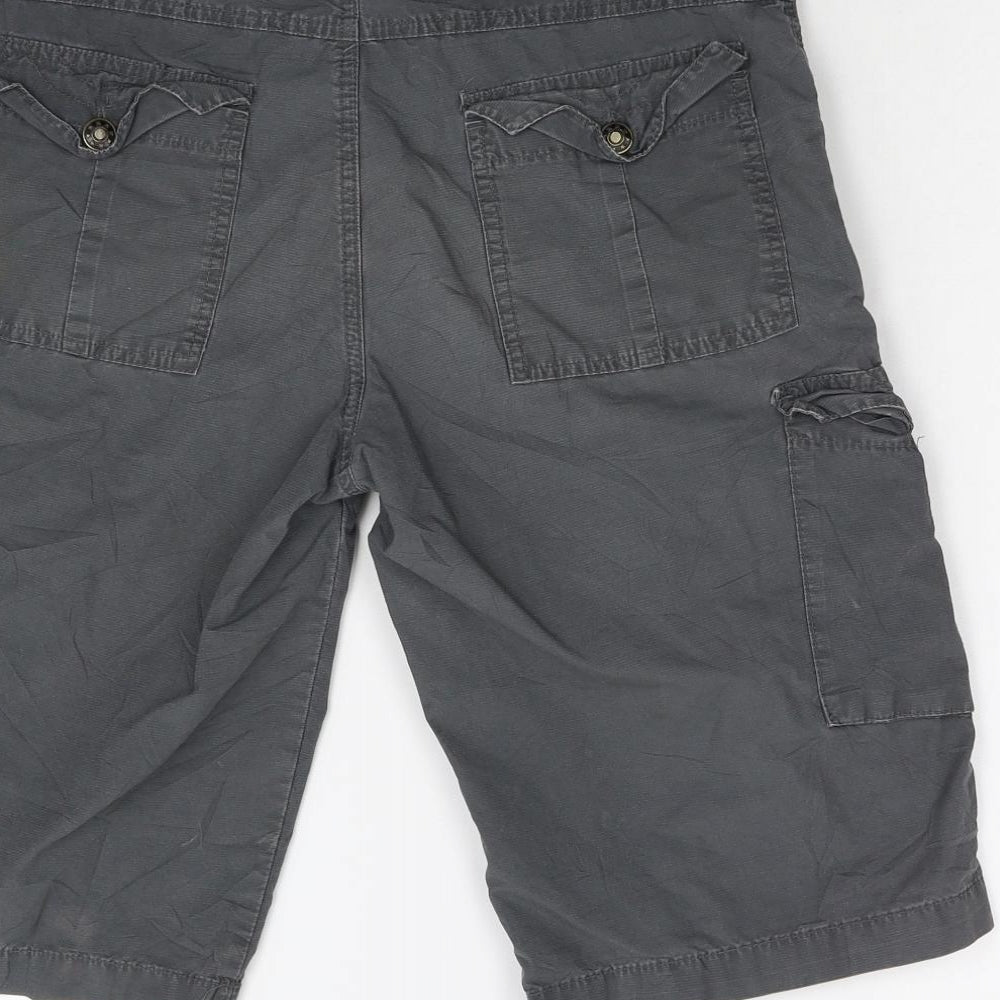 urban Outlaws Boys Grey   Cargo Shorts Size 11-12 Years