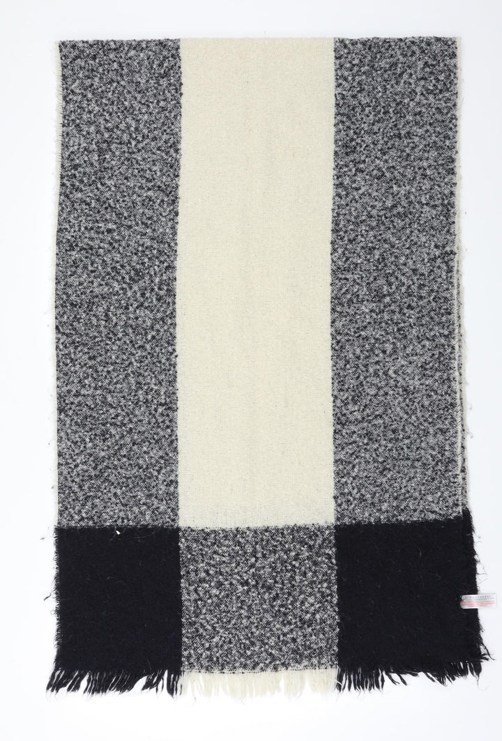 Atmosphere Womens Multicoloured Plaid Scarf