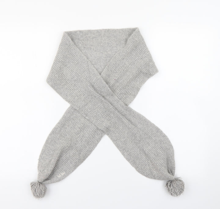LD Tuttle  Grey  Knit  Scarf