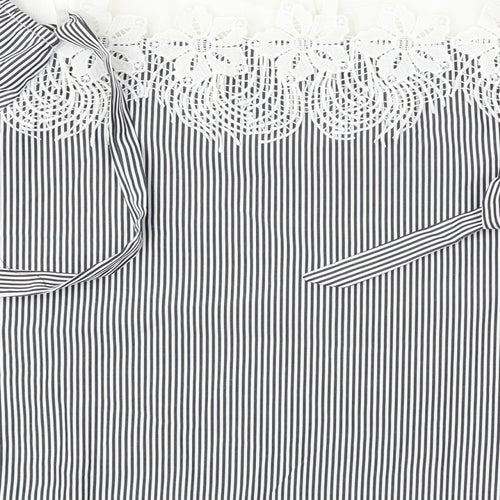 Preworn  Womens White Striped  Basic Blouse Size 2XL