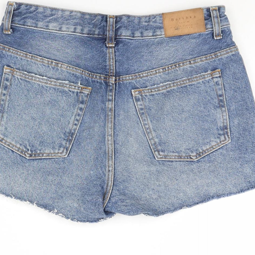 Bershka Womens Blue   Cut-Off Shorts Size 32 in