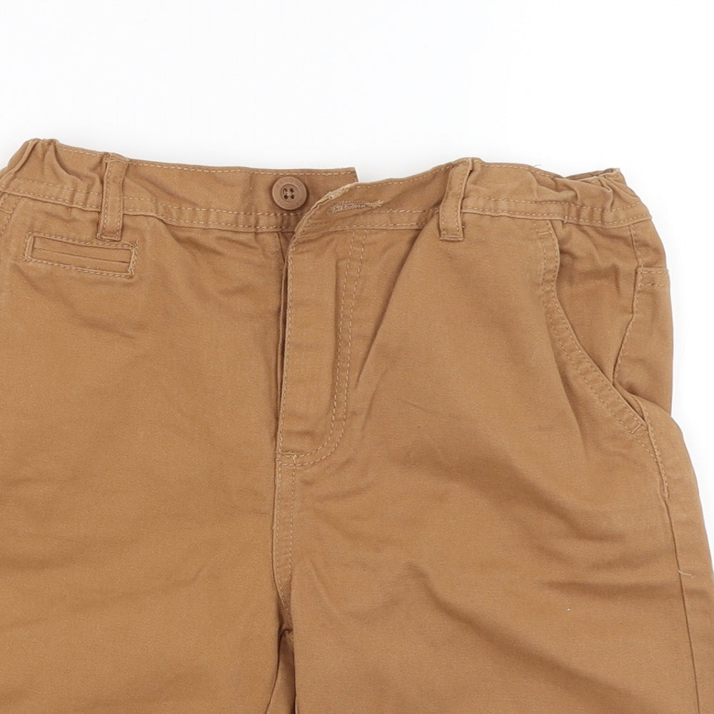 Kangol Boys Beige   Cargo Shorts Size 11-12 Years