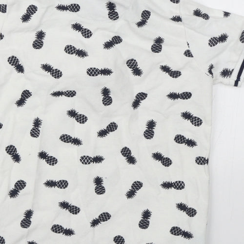 Nutmeg Boys White   Basic Polo Size 4-5 Years