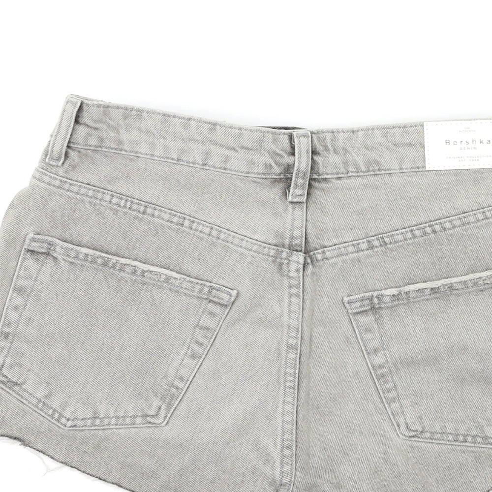 Bershka Womens Grey  Denim Hot Pants Shorts Size 8