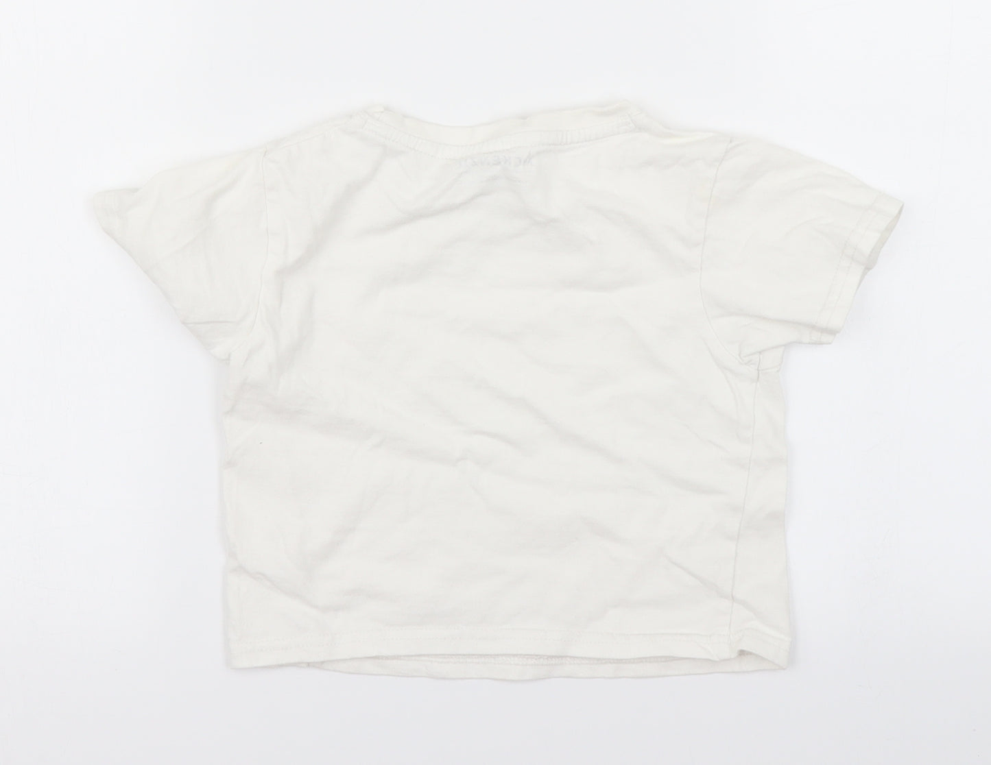 McKenzie Boys White   Basic T-Shirt Size 5-6 Years