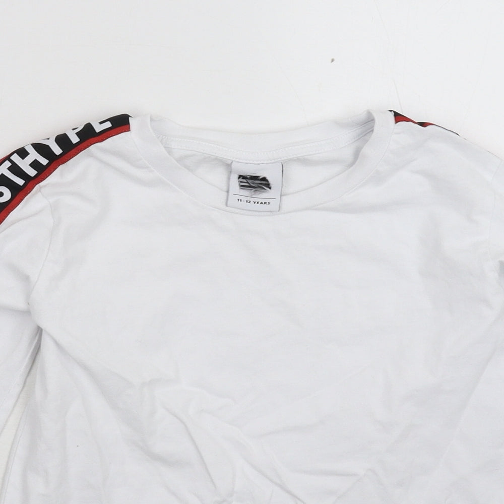Hype Boys White   Basic T-Shirt Size 11-12 Years