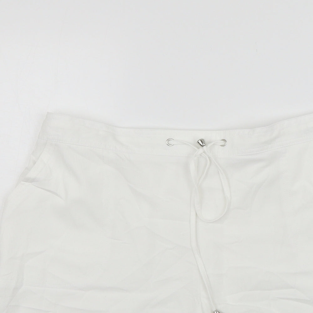 Papaya Womens White   Cut-Off Shorts Size 16