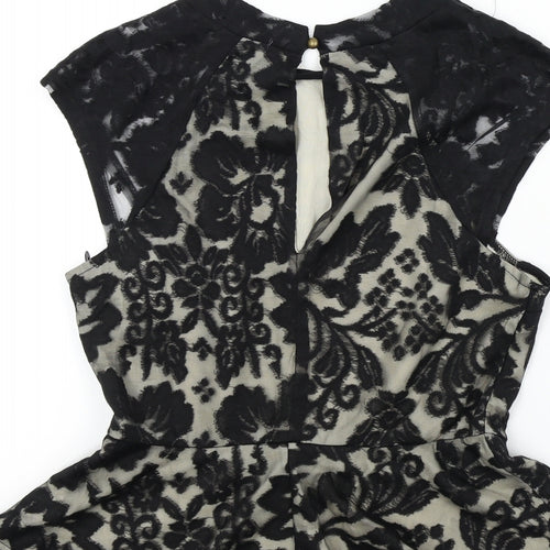 striking Womens Black Floral  Basic Blouse Size L