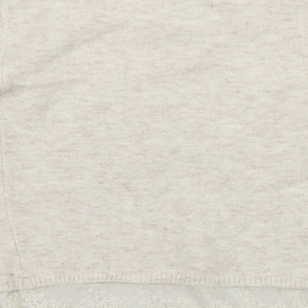 Primark Girls Ivory   Pullover Jumper Size 5-6 Years