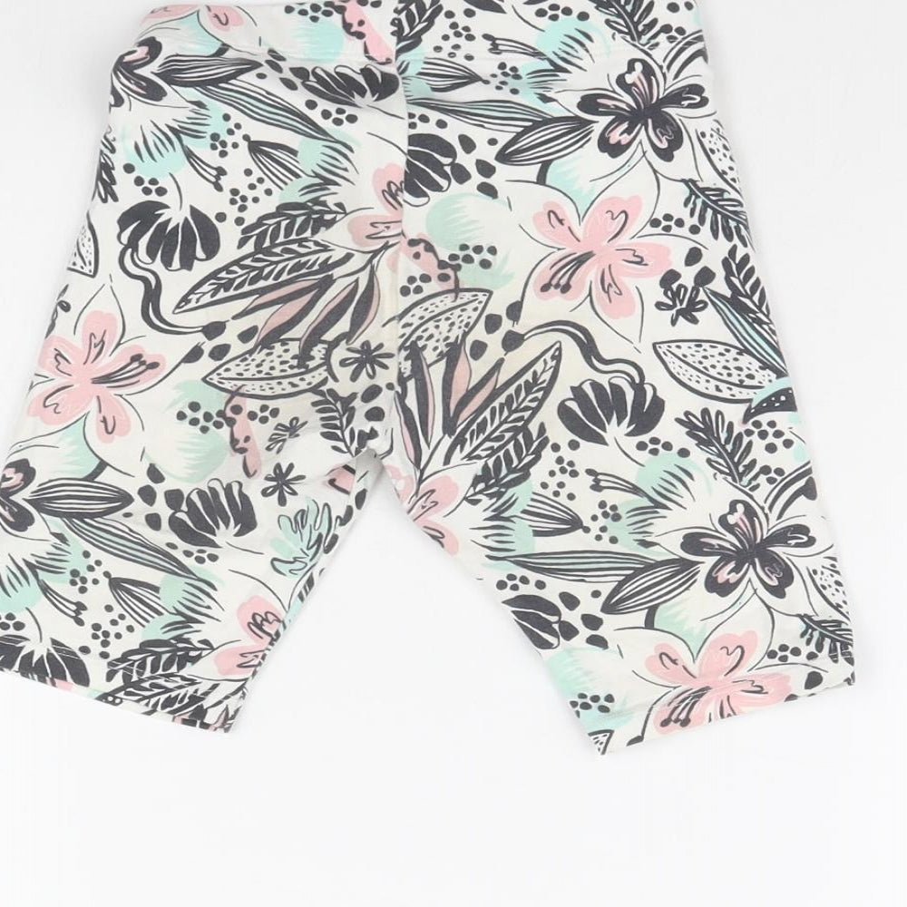 Nutmeg Girls White Floral  Compression Shorts Size 5 Years