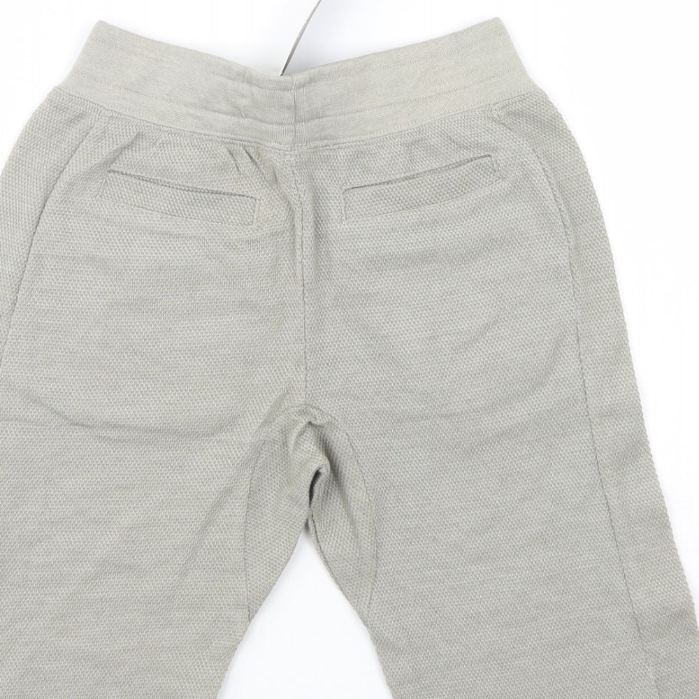 Boohoo Boys Grey   Sweat Shorts Size 9-10 Years