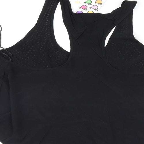 Striking Womens Black   Basic T-Shirt Size M