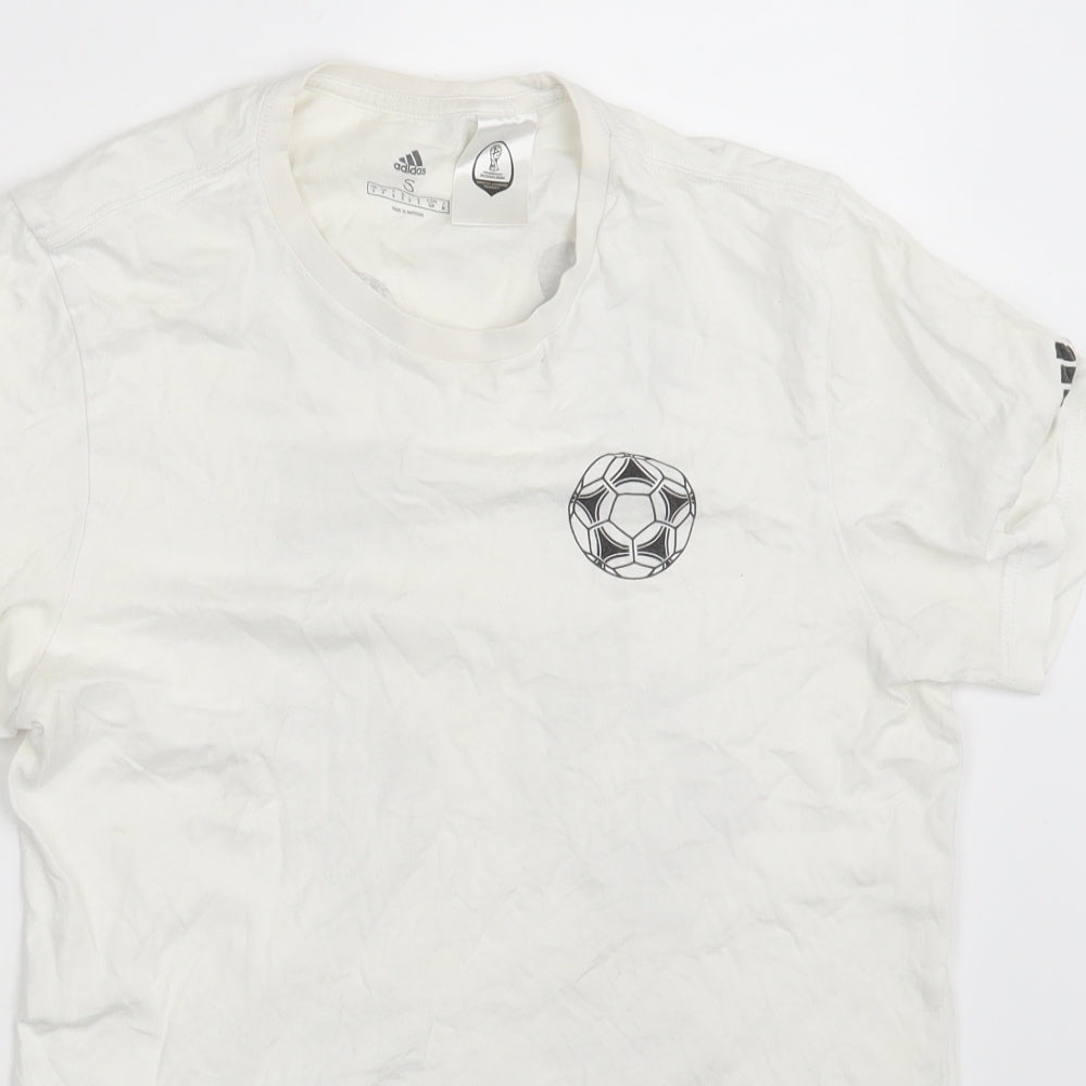 adidas Mens White    T-Shirt Size S  -  Football World cup 2018