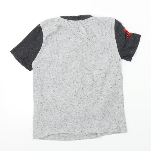 Disney  Boys Grey   Basic T-Shirt Size 7-8 Years