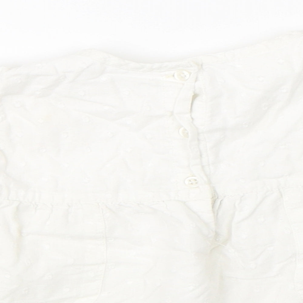 Preworn Girls White   Shift  Size 18-24 Months