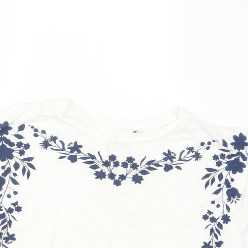 Outfitters Girls White Fair Isle  Basic T-Shirt Size 10 Years