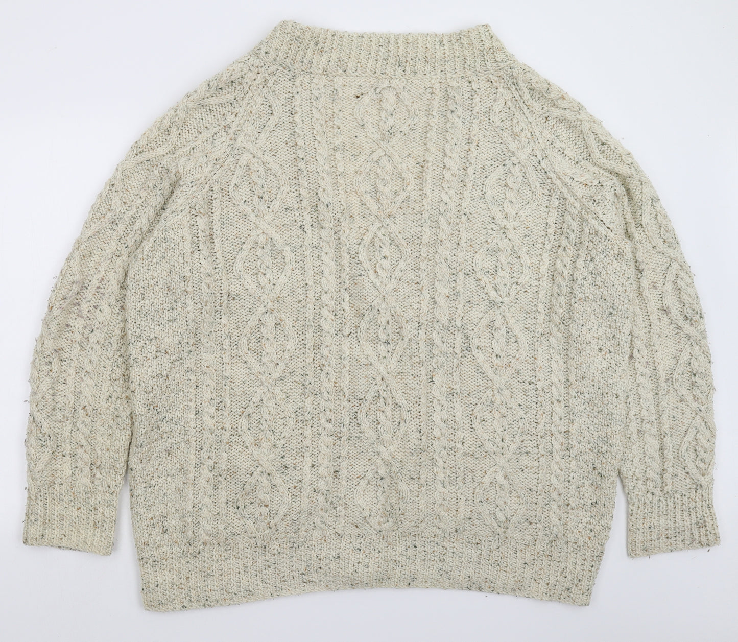 Preworn Womens White  Knit Cardigan Jumper Size 4XL