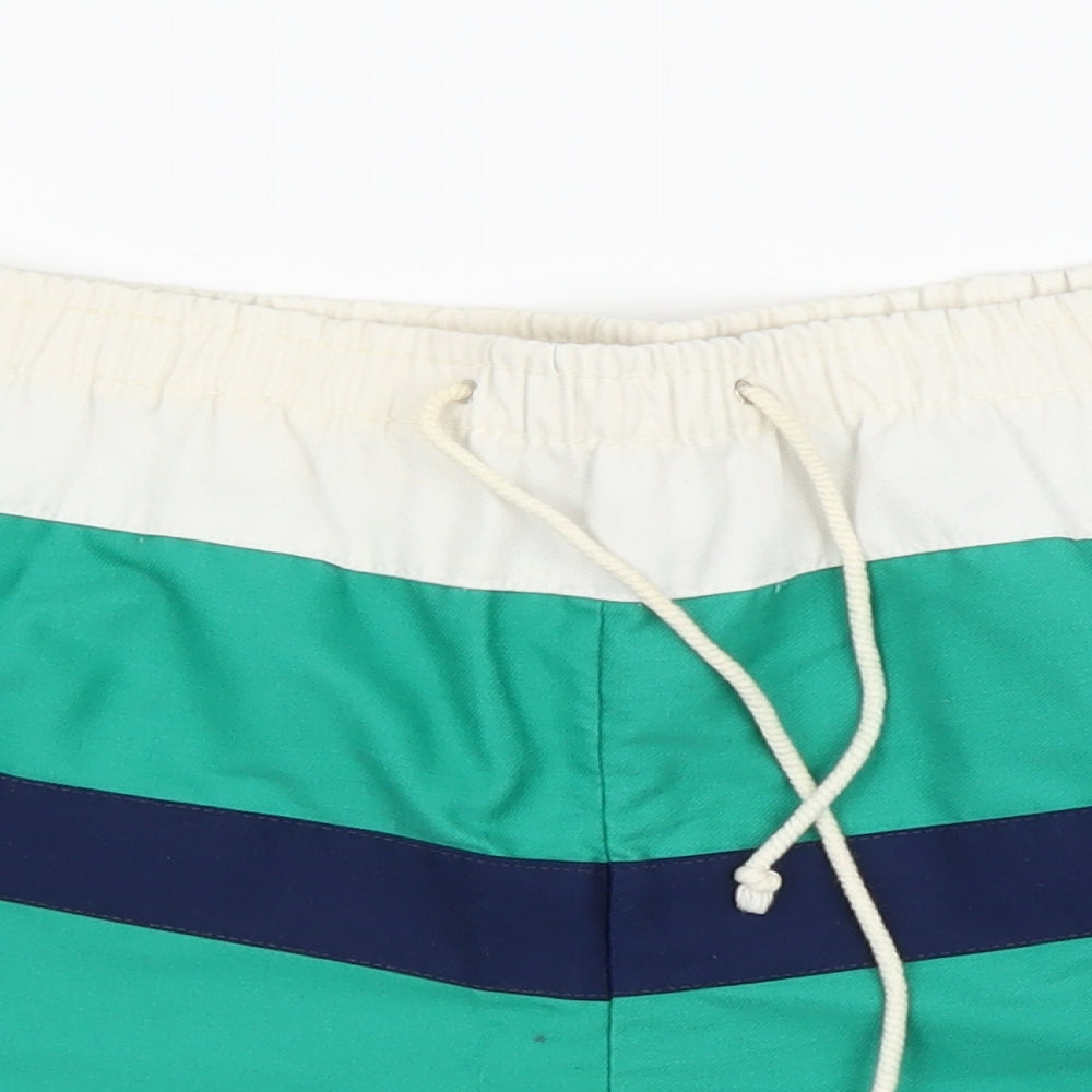 Pegasus Mens Green   Sweat Shorts Size L