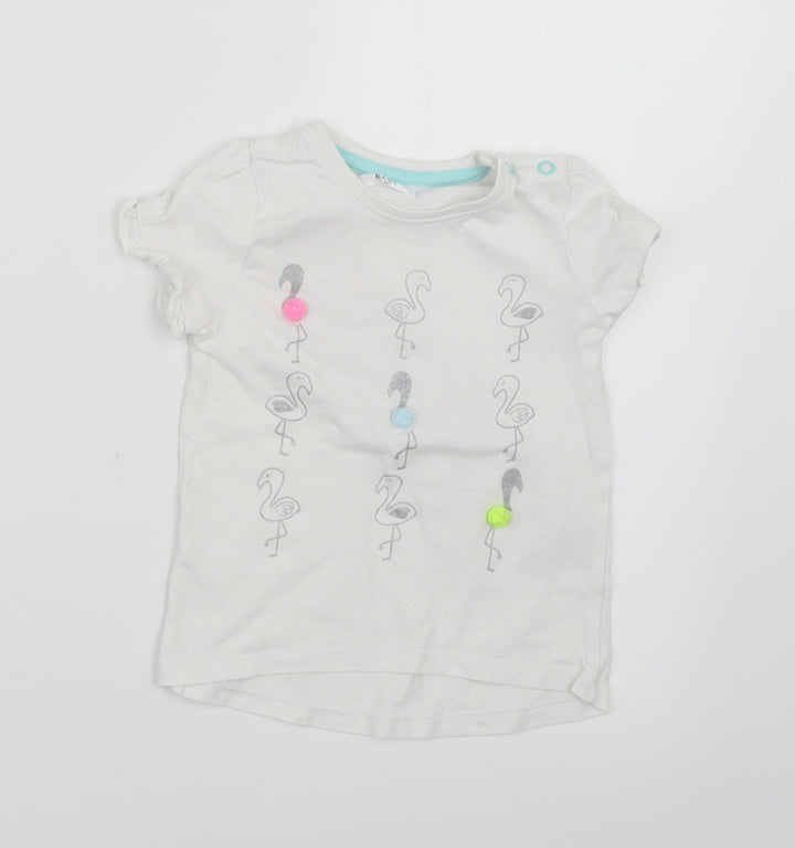 Preworn Baby White   Basic T-Shirt Size 12-18 Months
