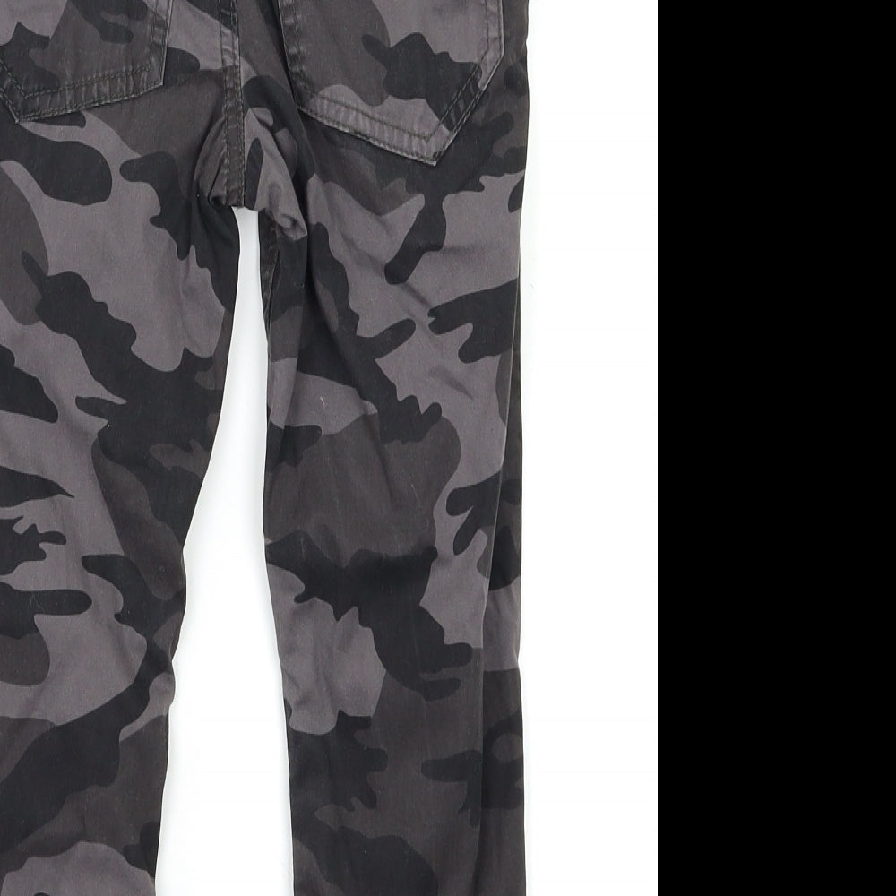 F&F Boys Black Camouflage  Jogger Trousers Size 5-6 Years