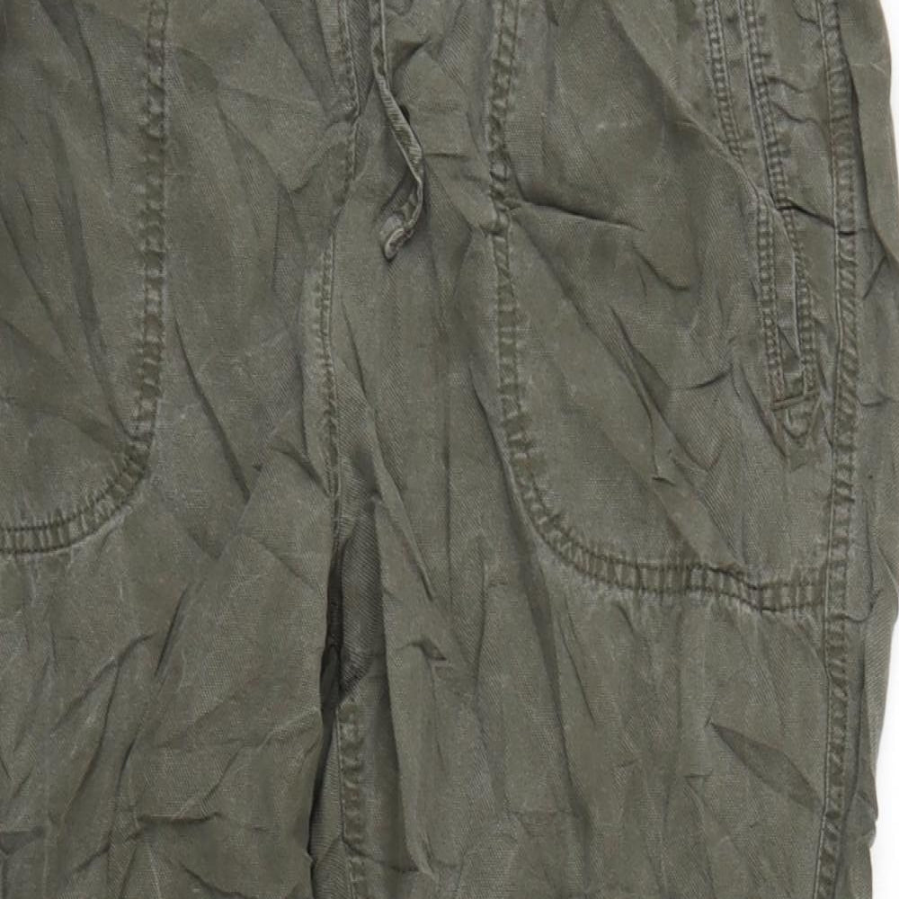 Marks and Spencer Womens Green   Bloomer Trousers Size 16 L22 in