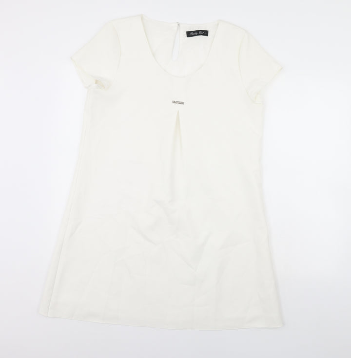Pretty Girl Womens White  Rayon Sheath  Size L