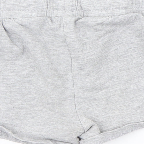 I love girl wear  Girls Grey   Sweat Shorts Size 8 Years