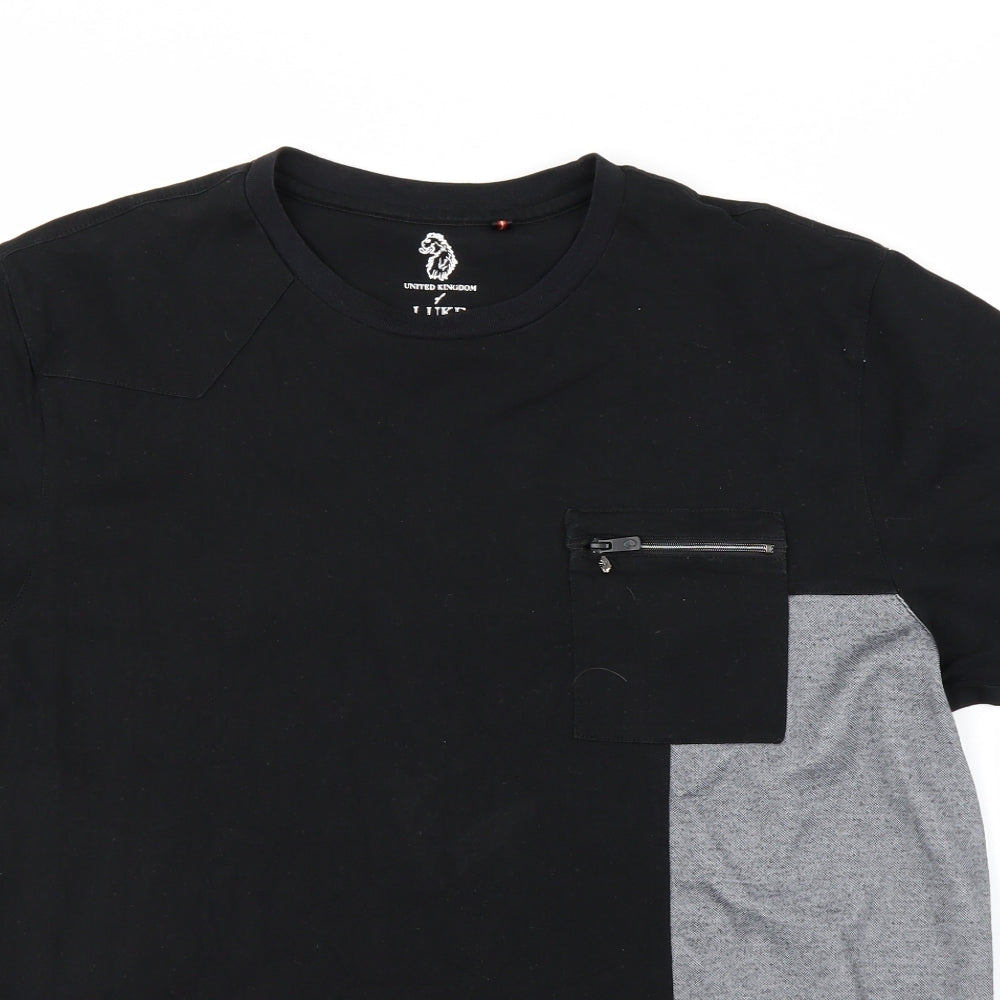 Luke Mens Black    T-Shirt Size XL