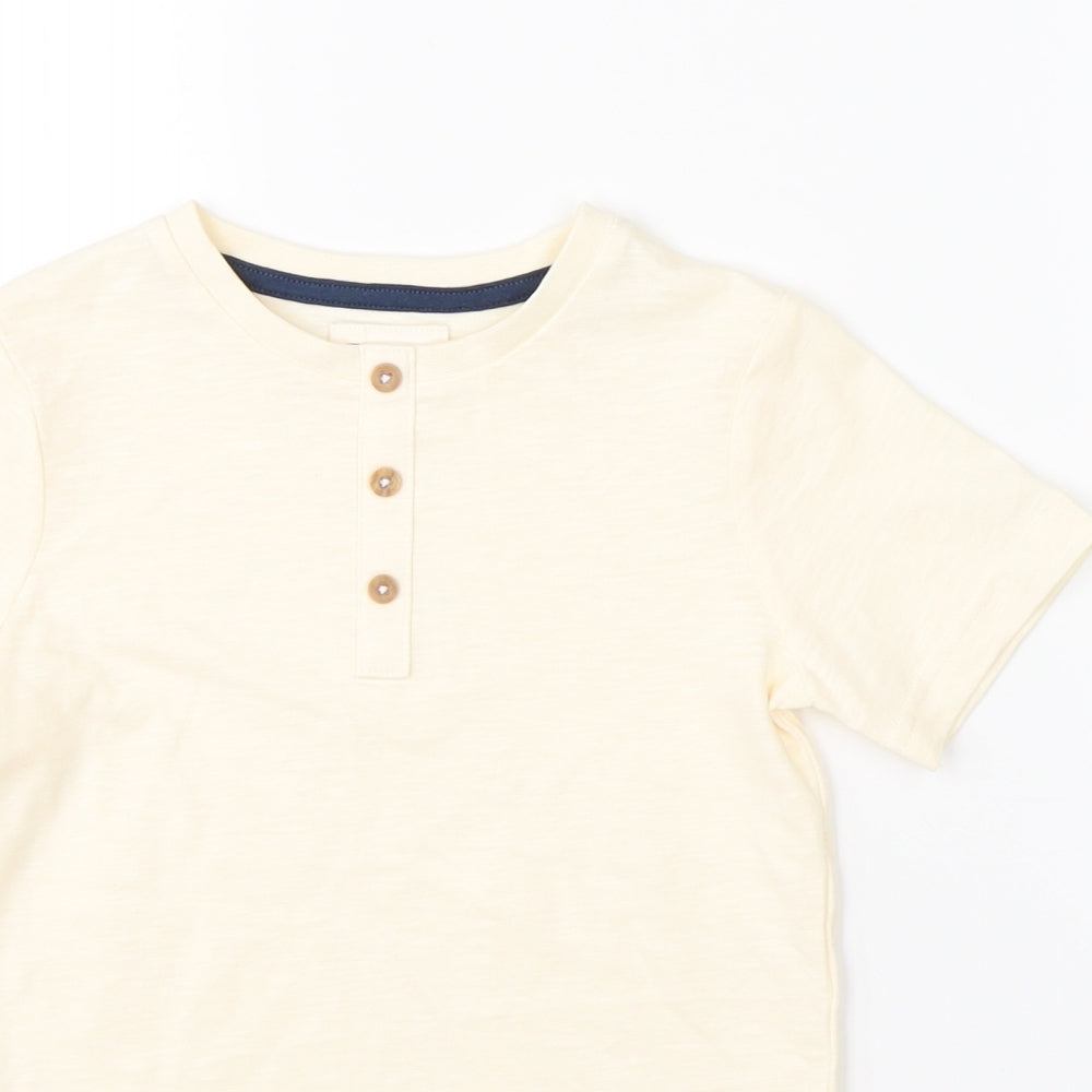 TU Boys Orange   Basic T-Shirt Size 2-3 Years