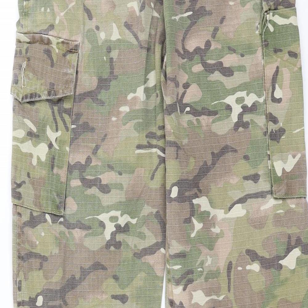 Kombat Uk Boys Green Camouflage  Cargo Trousers Size 9-10 Years
