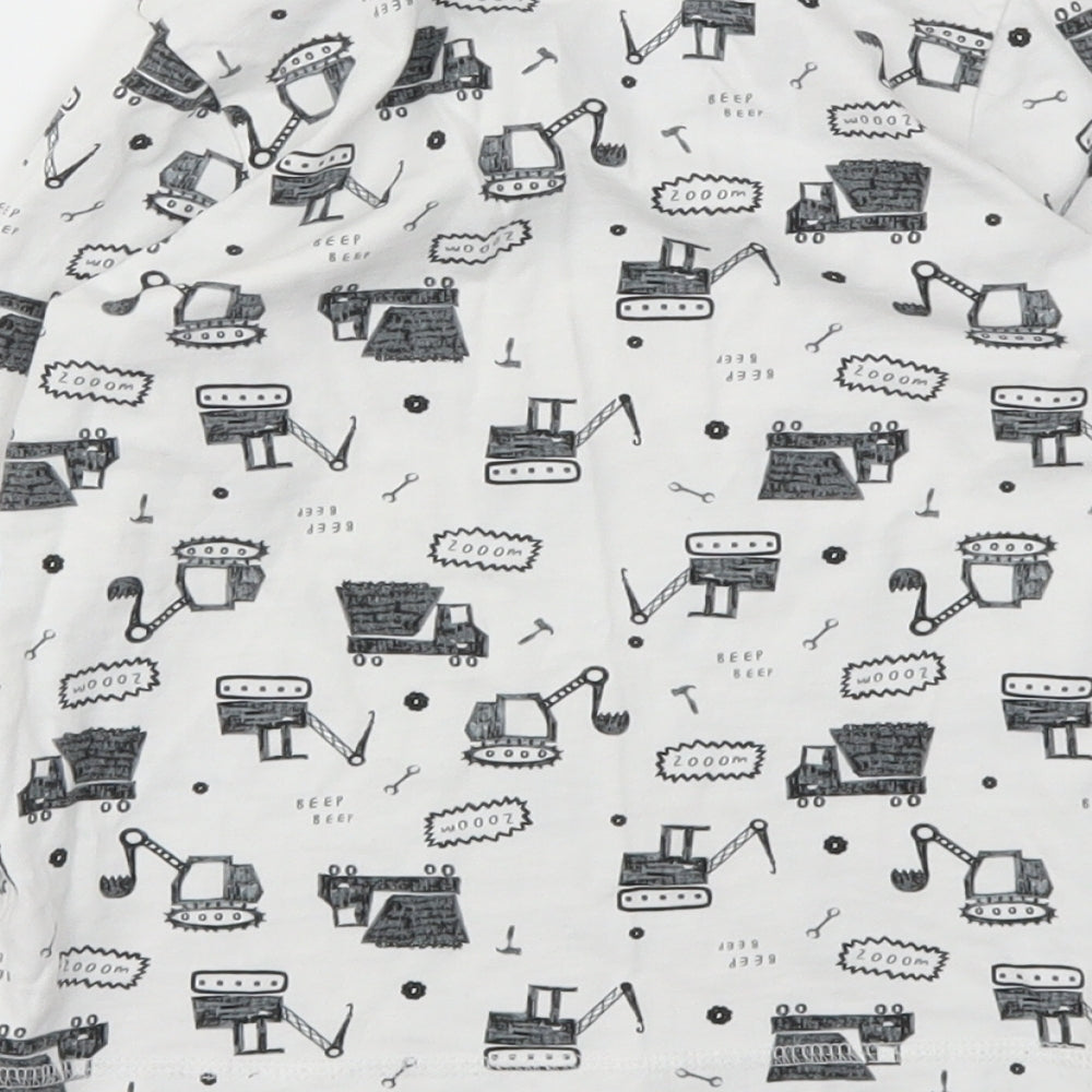 George Boys White Animal Print  Basic T-Shirt Size 5-6 Years