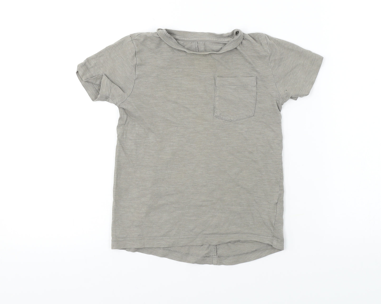 Preworn  Boys Grey   Basic T-Shirt Size 3-4 Years
