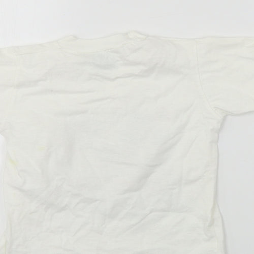 river bay kids  Boys White   Basic T-Shirt Size 4 Years