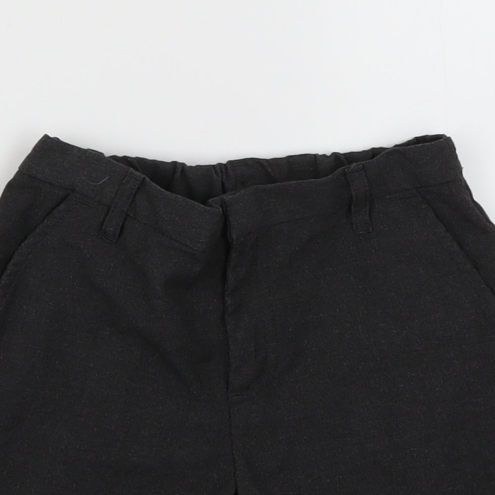 TU Boys Grey    Shorts Size 6 Years