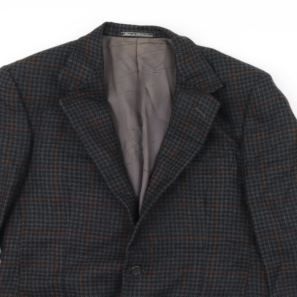 Preworn Mens Black   Jacket Blazer Size 40  - Shoulder Pads