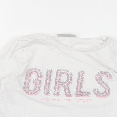 i love girlswear Girls White   Basic T-Shirt Size 7 Years  - girls we are the future