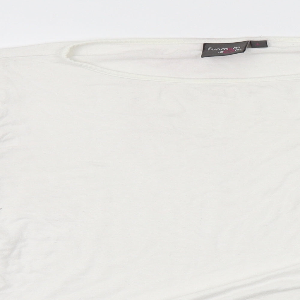 FunMum Womens White   Basic T-Shirt Size L