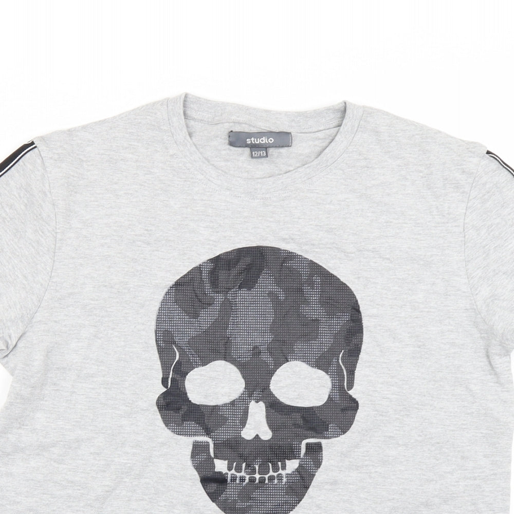 Studio Boys Grey   Basic T-Shirt Size 12-13 Years