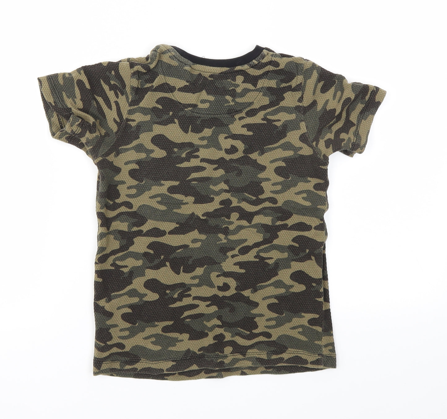 TU Boys Green Camouflage  Basic T-Shirt Size 5 Years