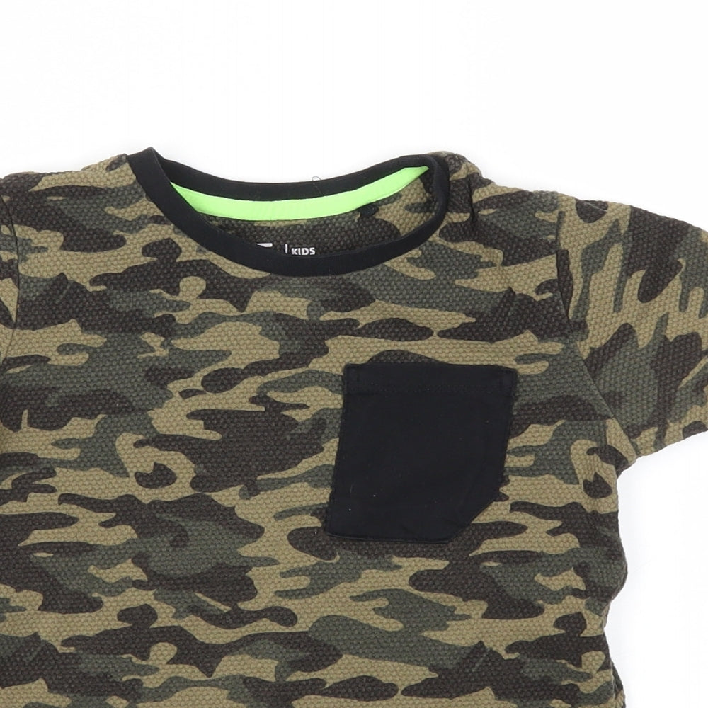 TU Boys Green Camouflage  Basic T-Shirt Size 5 Years