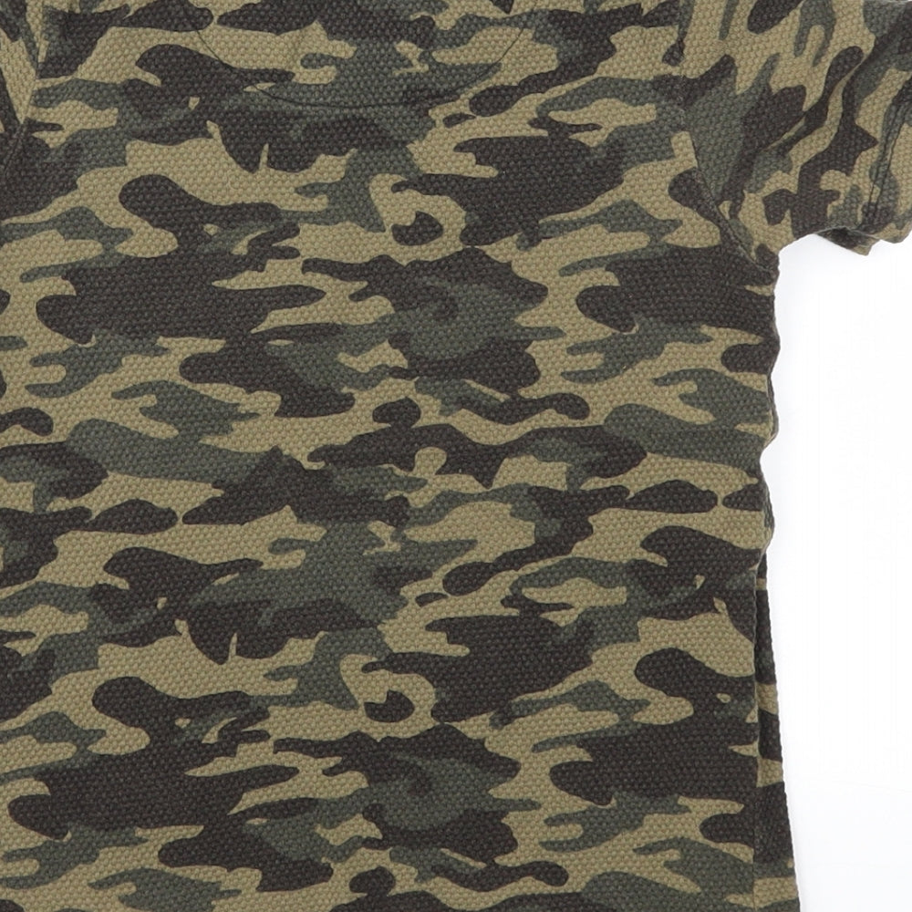 TU Boys Green Camouflage  Basic T-Shirt Size 5 Years