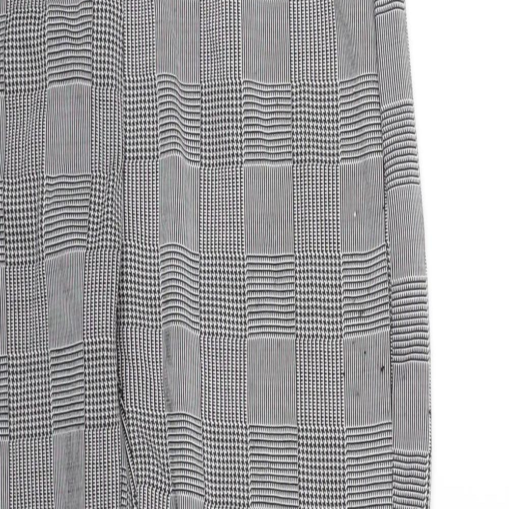 Preworn Girls Black Check  Jegging Trousers Size 14-15 Years