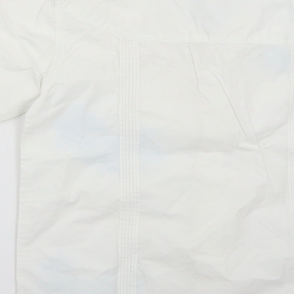 Gap Kids Boys White Floral  Basic Button-Up Size 6-7 Years