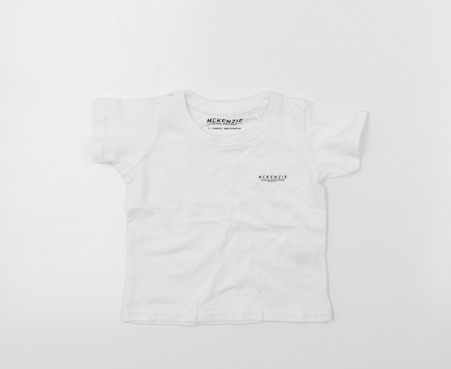 McKenzie  Boys White   Basic T-Shirt Size 12-18 Months
