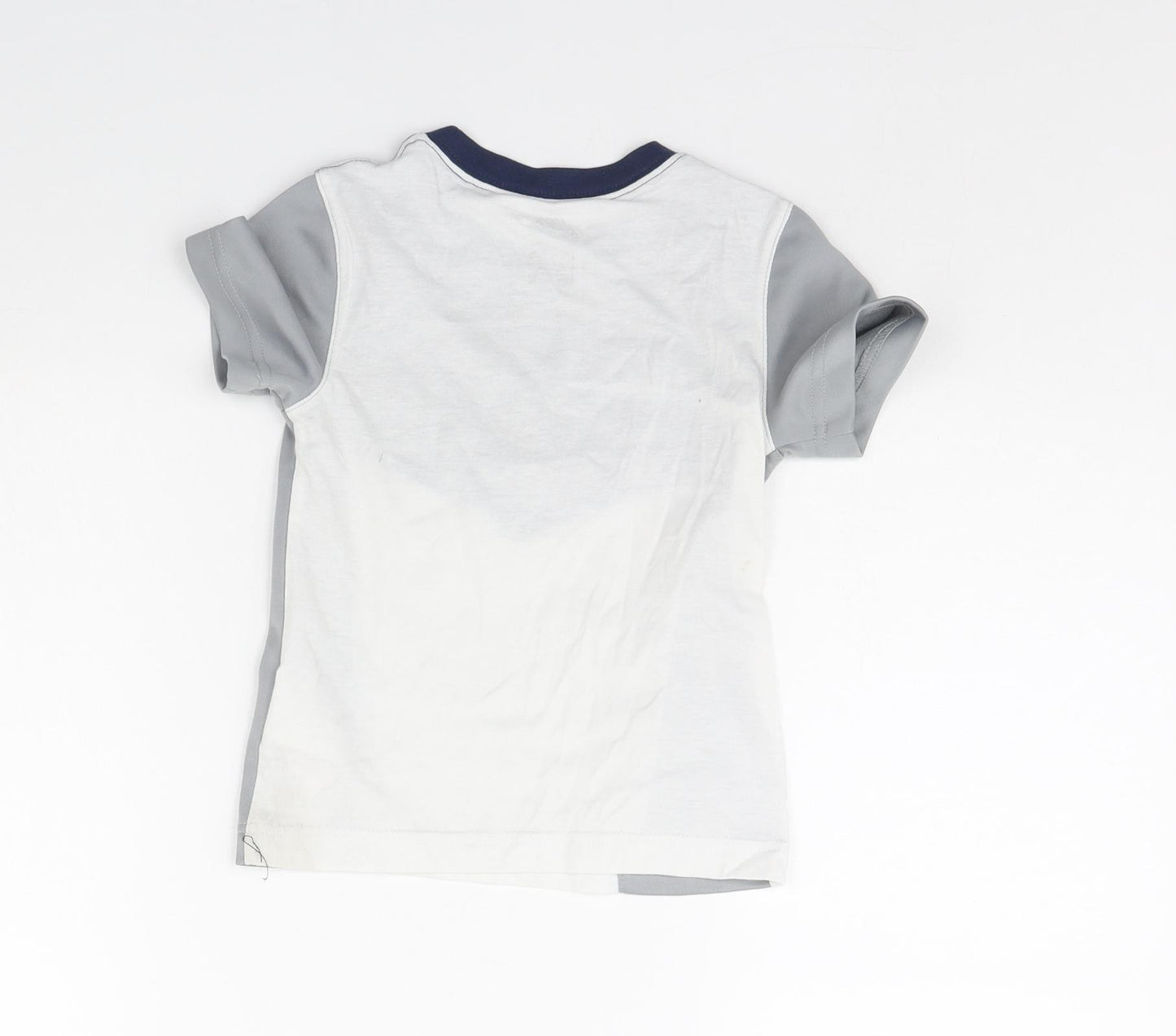 Nike Boys Grey   Basic T-Shirt Size 3 Years