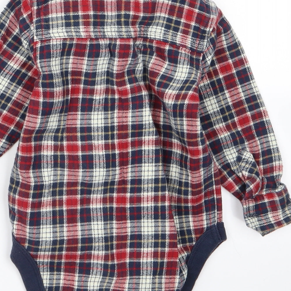 Preworn Baby Red   Basic Button-Up Size Newborn