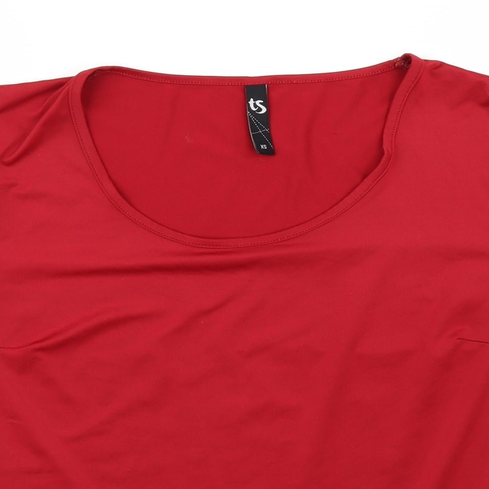 TS Womens Red   Basic T-Shirt Size XS