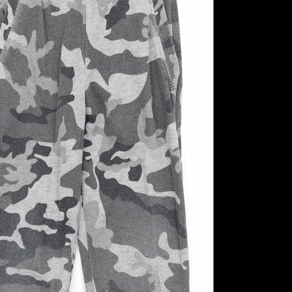Primark Boys Grey Camouflage  Jogger Trousers Size 5-6 Years