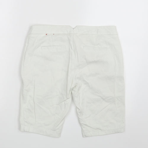Smart Set  Womens Ivory   Chino Shorts Size 4
